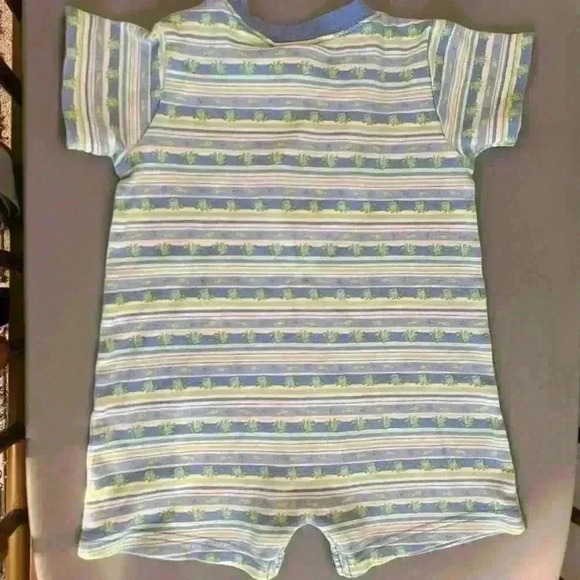 Vintage 100% cotton carters fish & frog romper. - Picture 4 of 6
